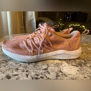 Women’s Puma Running Sneaker Size 8